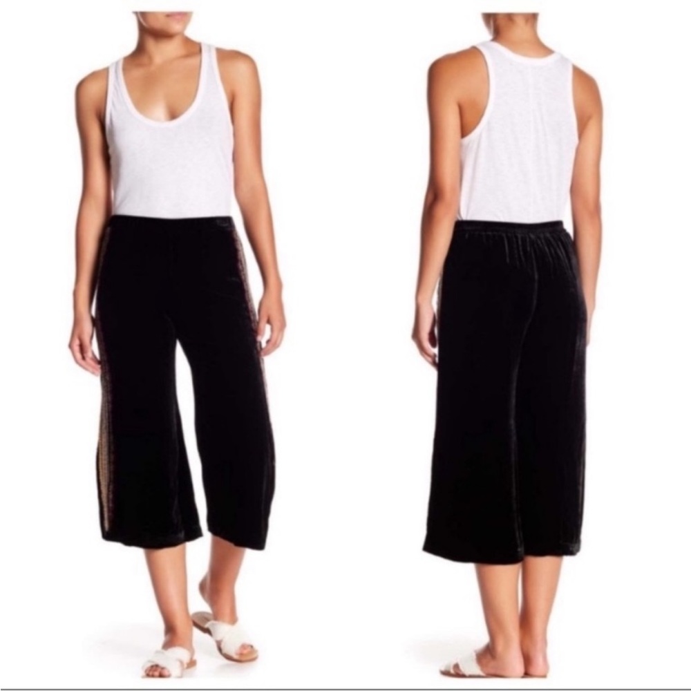 Johnny Was Velvet pants XL